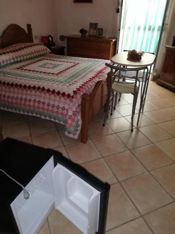 Luce Acomodação com café da manhã Livorno Exterior foto